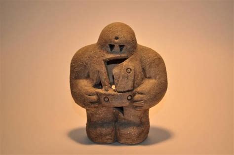  Der Golem von Bogotá! - Eine uralte kolumbianische Geschichte über Leben, Liebe und Lehm